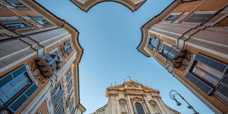 MPV选购终极指南：赛那、GL8、腾势D9谁是最适合中国家庭的座驾？