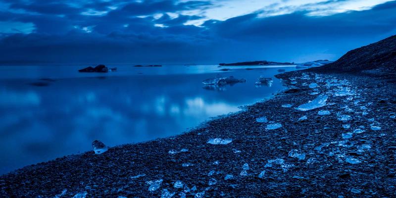 豪华品牌入门车型深度横评:宝马3系、奥迪A4L、奔驰C级,二手车选购与养护全攻略